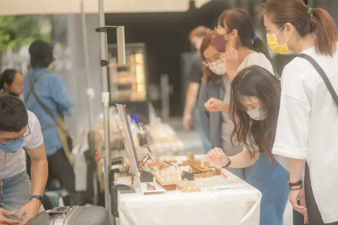 LINE_ALBUM_220921_22