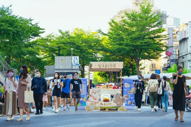 LINE_ALBUM_220921_6